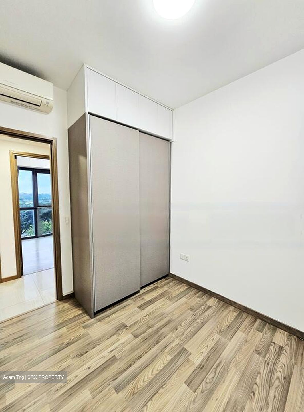 Lakeville (D22), Condominium #453406951